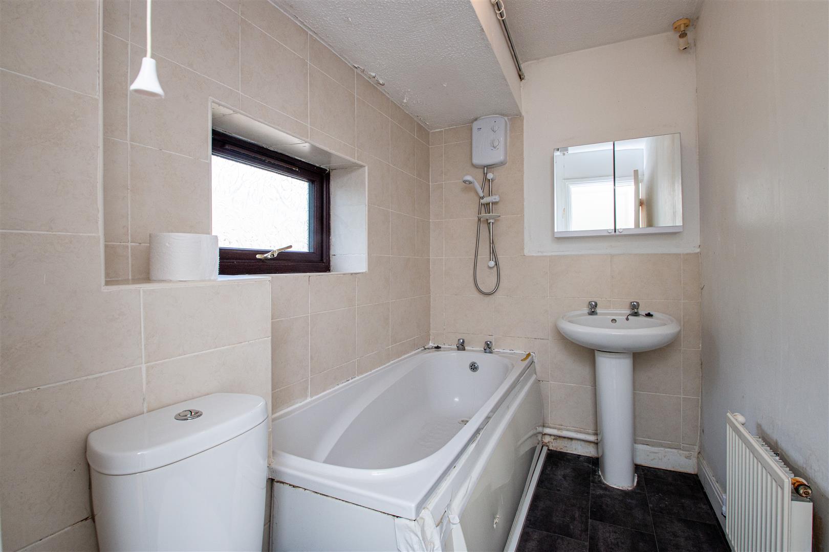 Grantham Court, Shenley Lodge, Milton Keynes